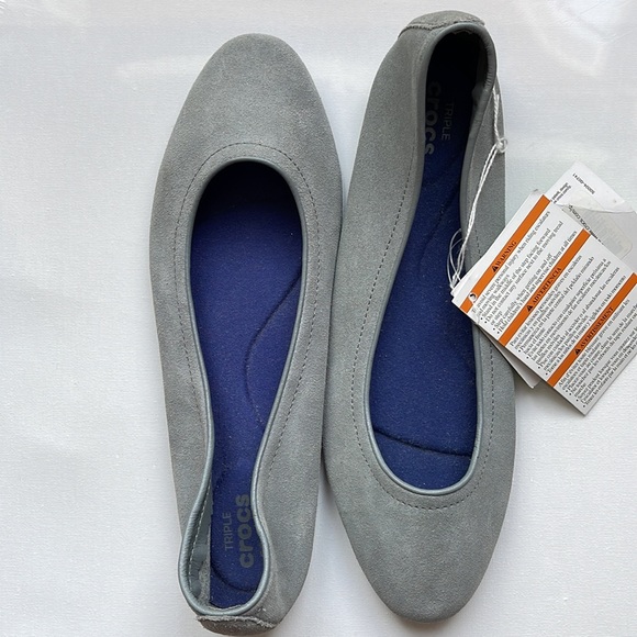 crocs lina suede flat size  W9 grey NWT - Picture 5 of 5